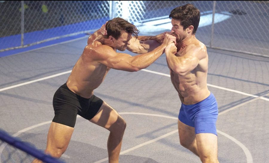 Ben and Spencer wrestle on 'The Bachelorette" (Photo: ABC)